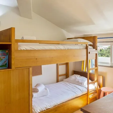 Daire Lovely 2 Bedroom With Terrace In Cascais Lisboa