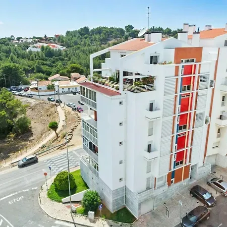 Lovely 2 Bedroom With Terrace In Cascais Apartment