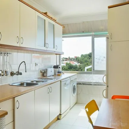 Apartment Lovely 2 Bedroom With Terrace In Cascais