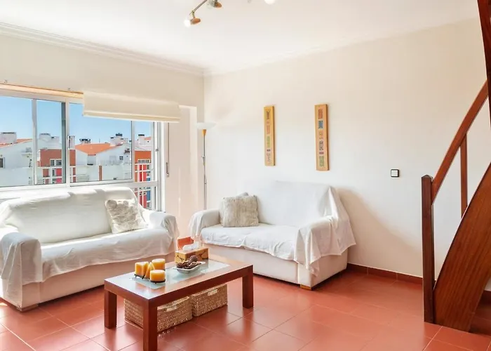 Daire Lovely 2 Bedroom With Terrace In Cascais