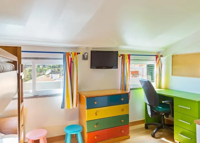 Lovely 2 Bedroom With Terrace In Cascais Daire Lisboa