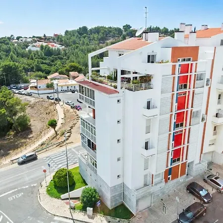 Lovely 2 Bedroom With Terrace In Cascais * Lisbon